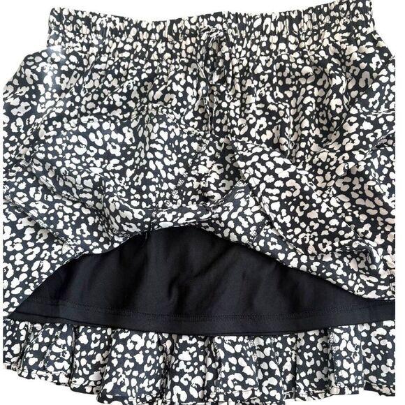 &merci Ruffle Tiered Mini Skirt Black & White Animal Print Medium Elastic Waist - Picture 3 of 5